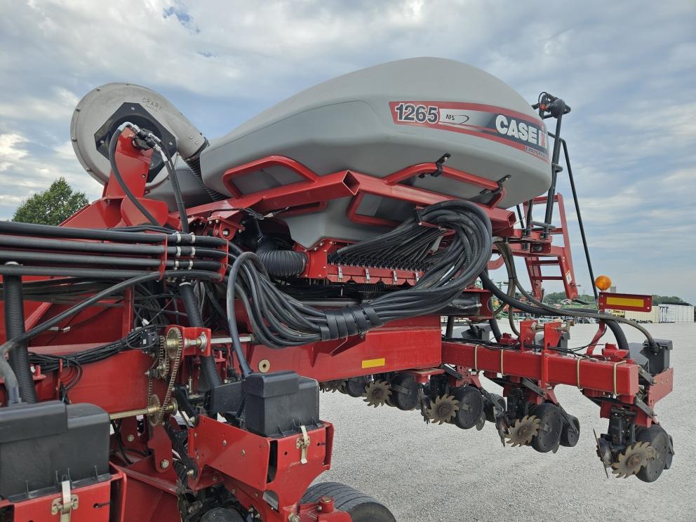 Image for 2013 Case IH 1265