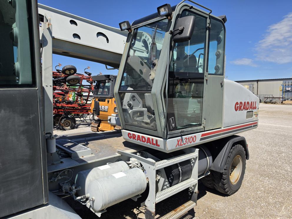 Image for 2002 Gradall XL3100