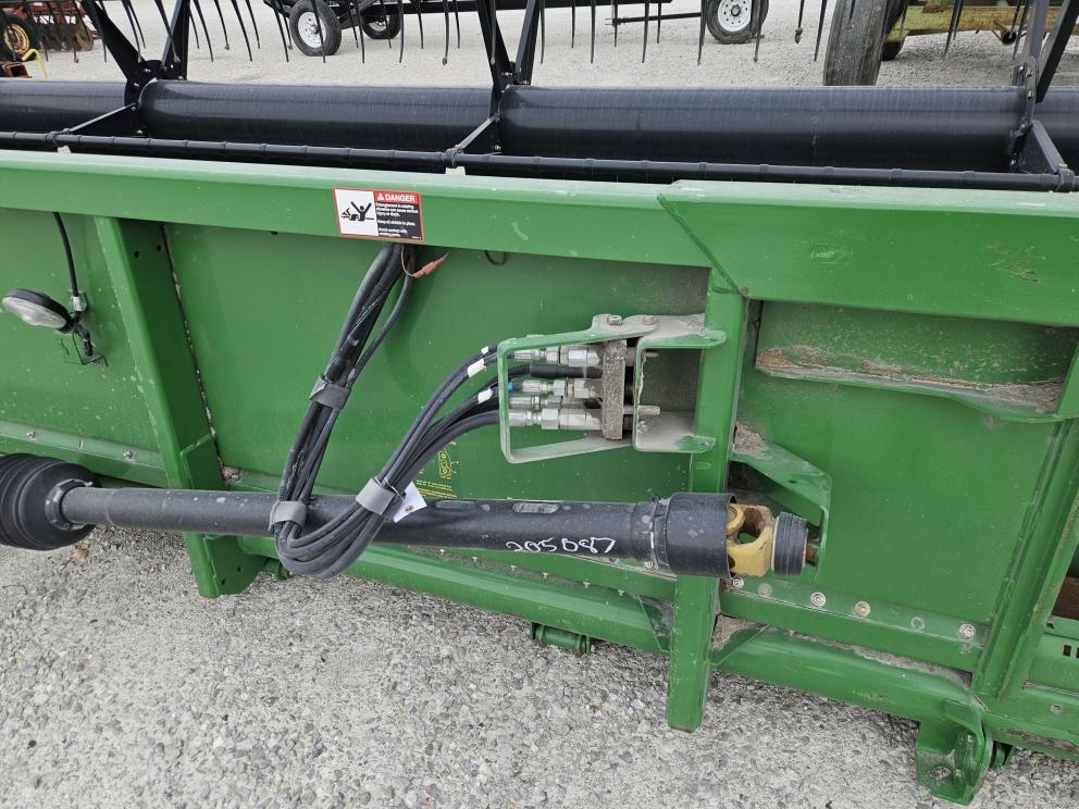 Image for 2010 John Deere 635F