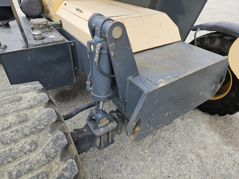 Image for 2013 Gehl RS6-34