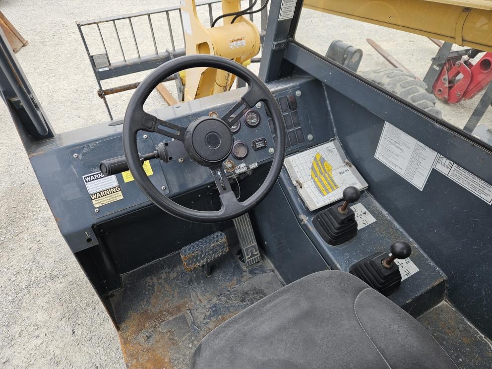 Image for 2013 Gehl RS6-34