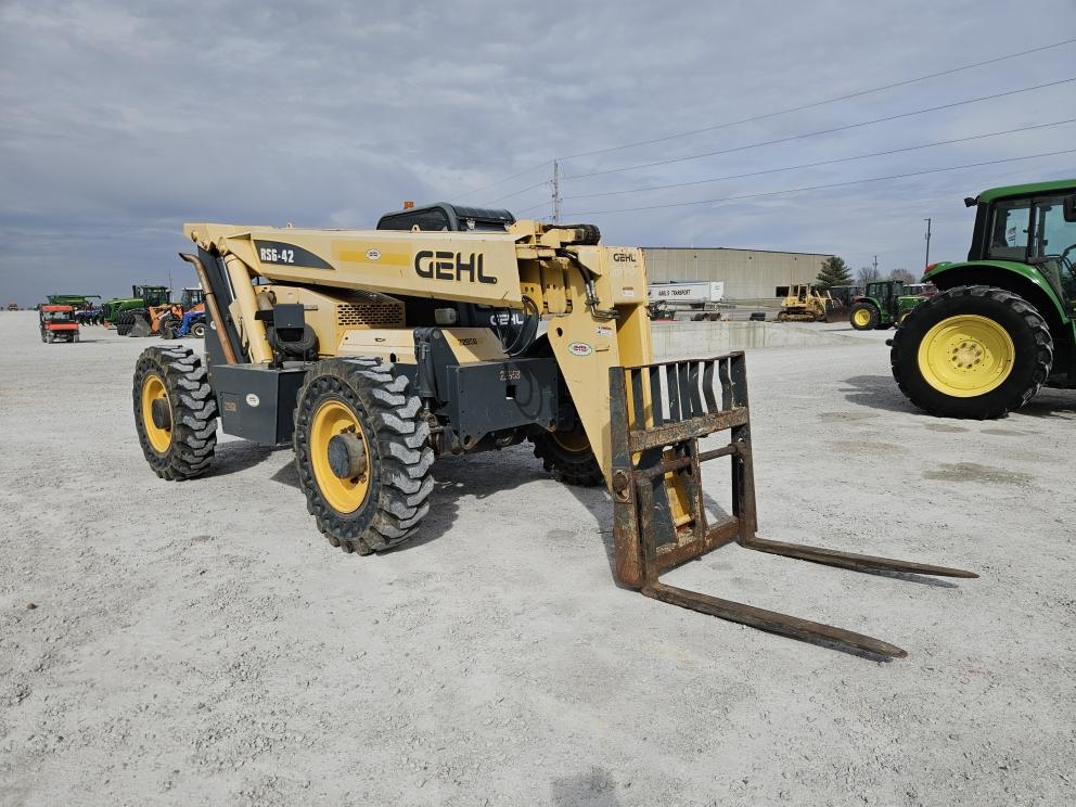 Image for 2015 Gehl RS6-42