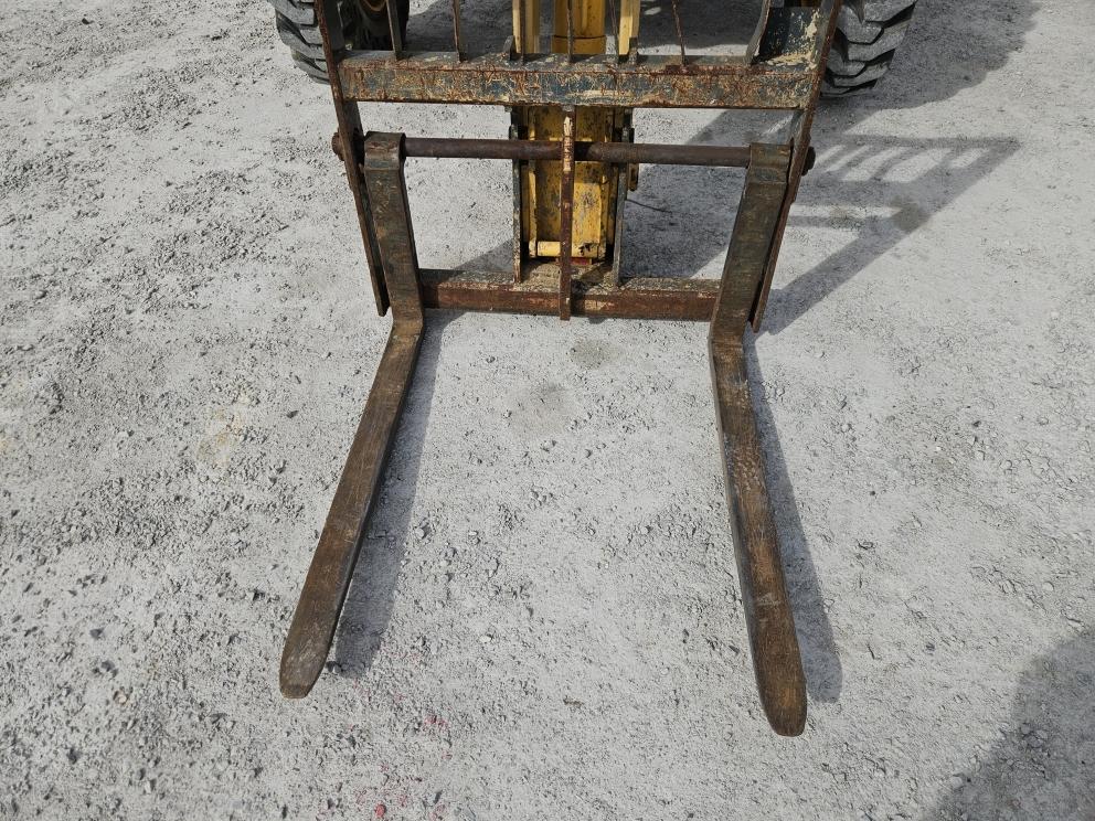 Image for 2015 Gehl RS6-42