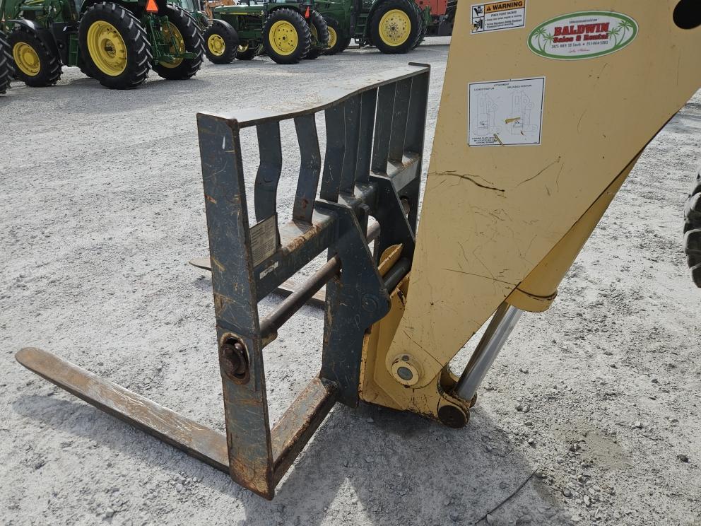 Image for 2015 Gehl RS6-42