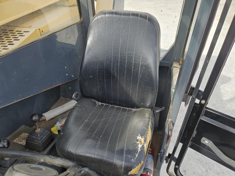 Image for 2015 Gehl RS6-42