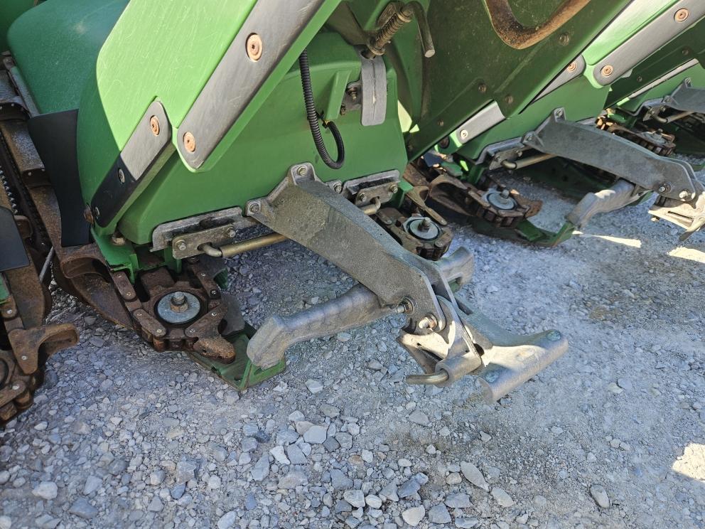 Image for 2008 John Deere 608C