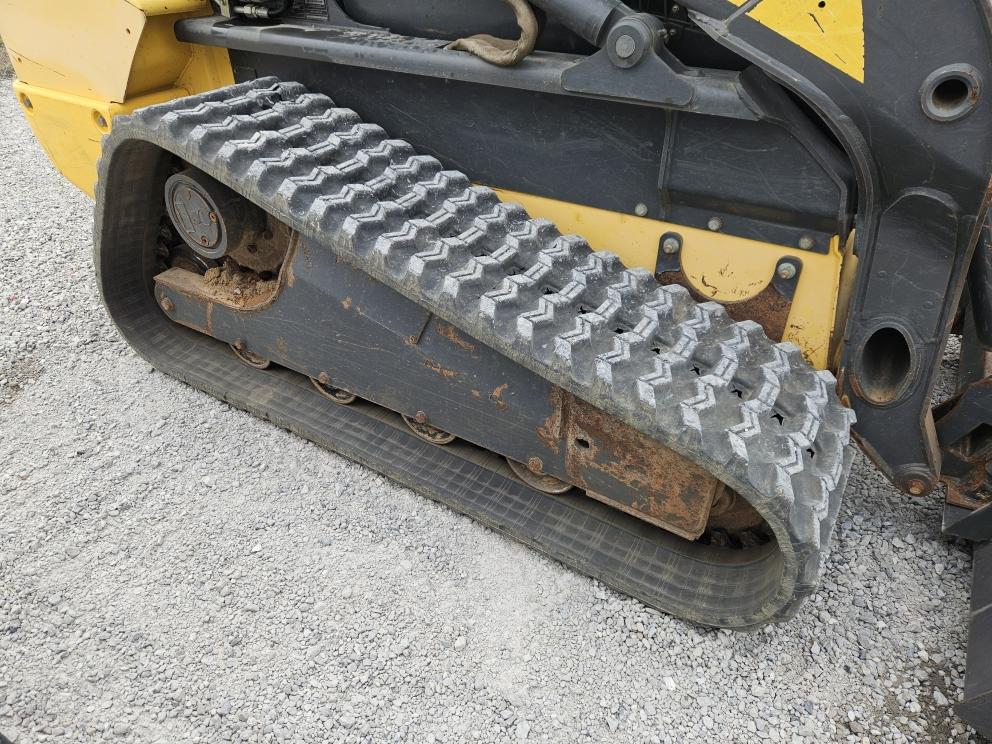 Image for 2012 New Holland C238