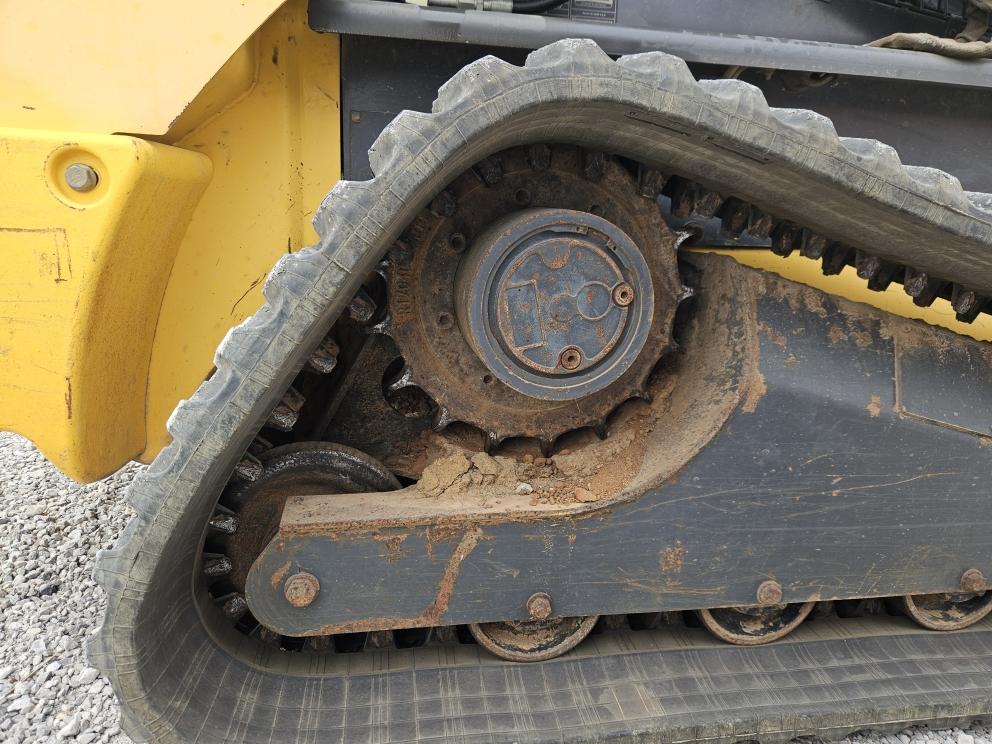 Image for 2012 New Holland C238