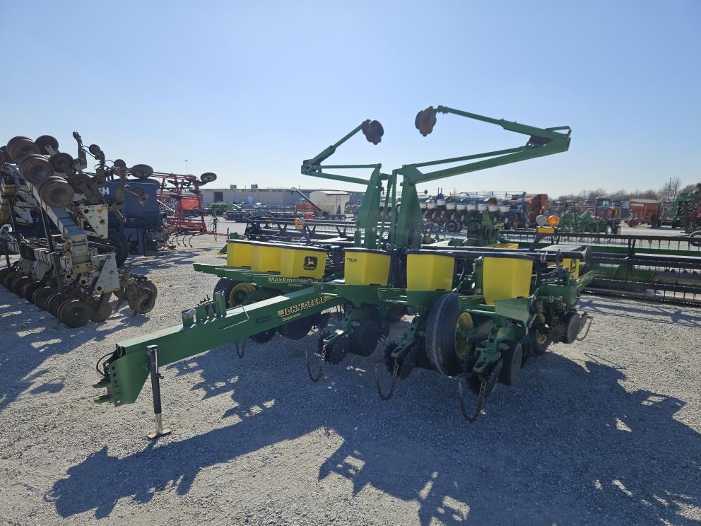 Image for 1997 John Deere 1760