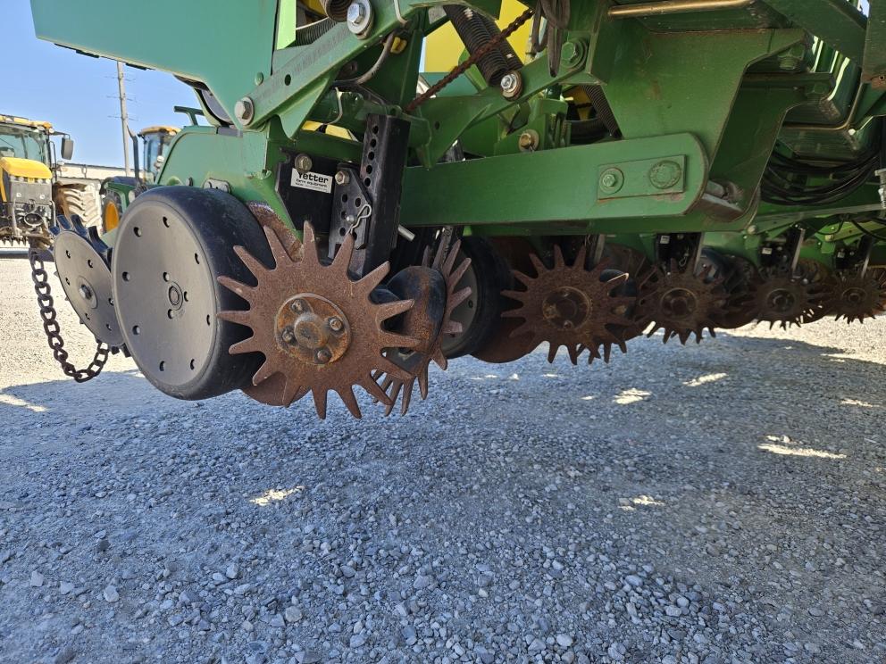 Image for 1997 John Deere 1760