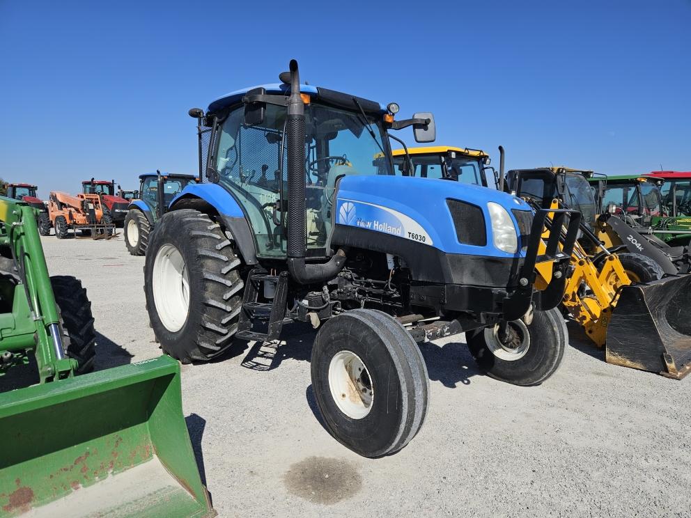 Image for 2010 New Holland T6030