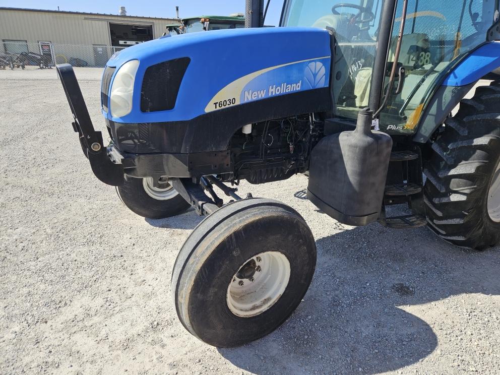 Image for 2010 New Holland T6030