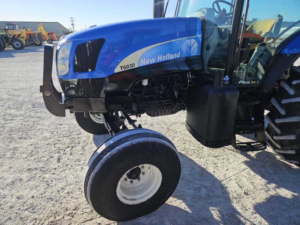 Image for 2010 New Holland T6030