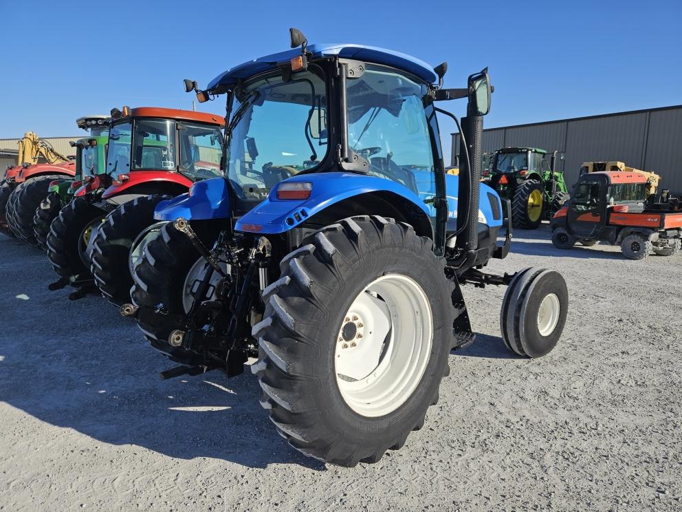Image for 2010 New Holland T6030