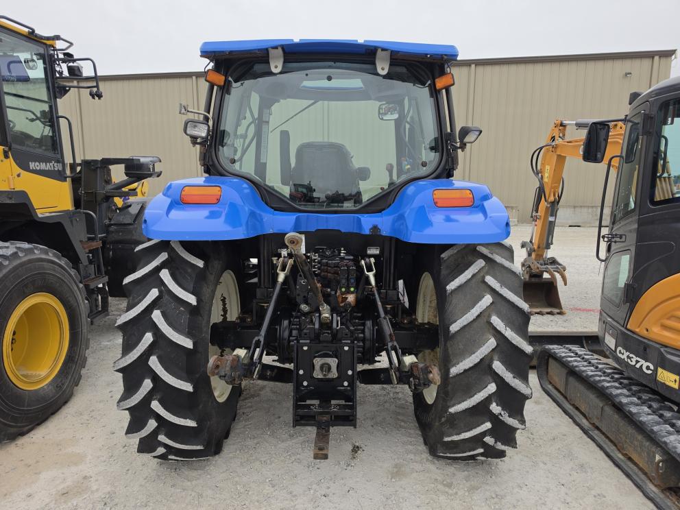 Image for 2006 New Holland TS110A
