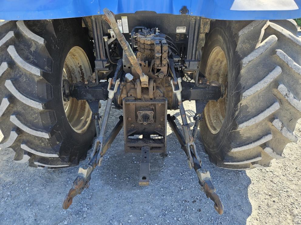 Image for 2006 New Holland TS110A