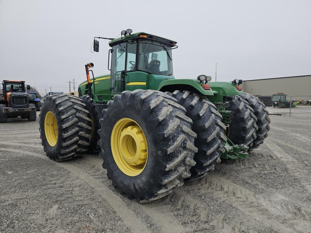 Image for 2010 John Deere 9530