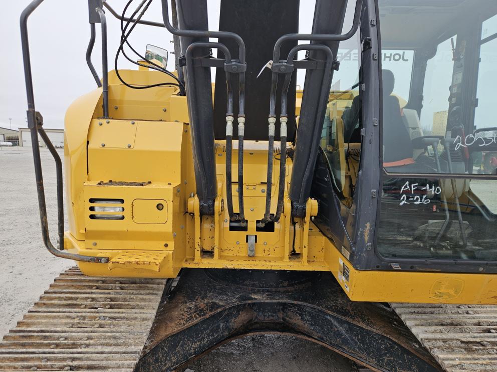 Image for 2018 John Deere 245G