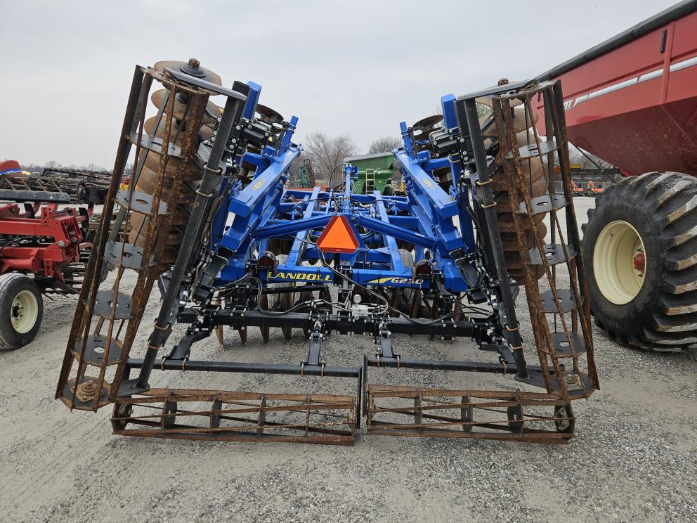 Image for 2014 Landoll 6230-21