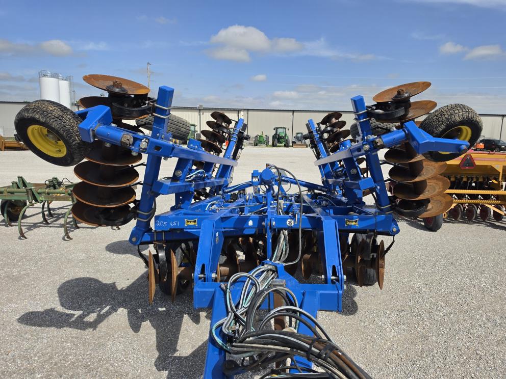 Image for 2014 Landoll 6230-21