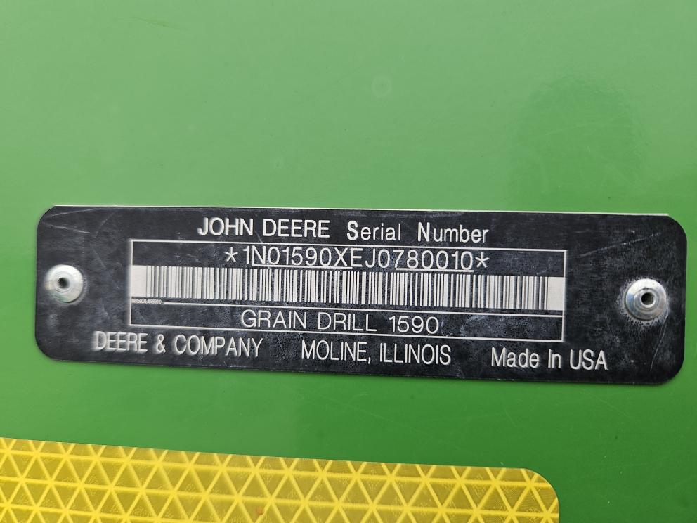 Image for 2018 John Deere 1590