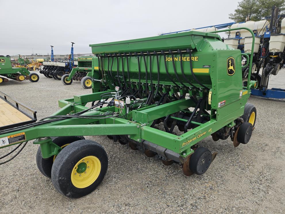 Image for 2018 John Deere 1590