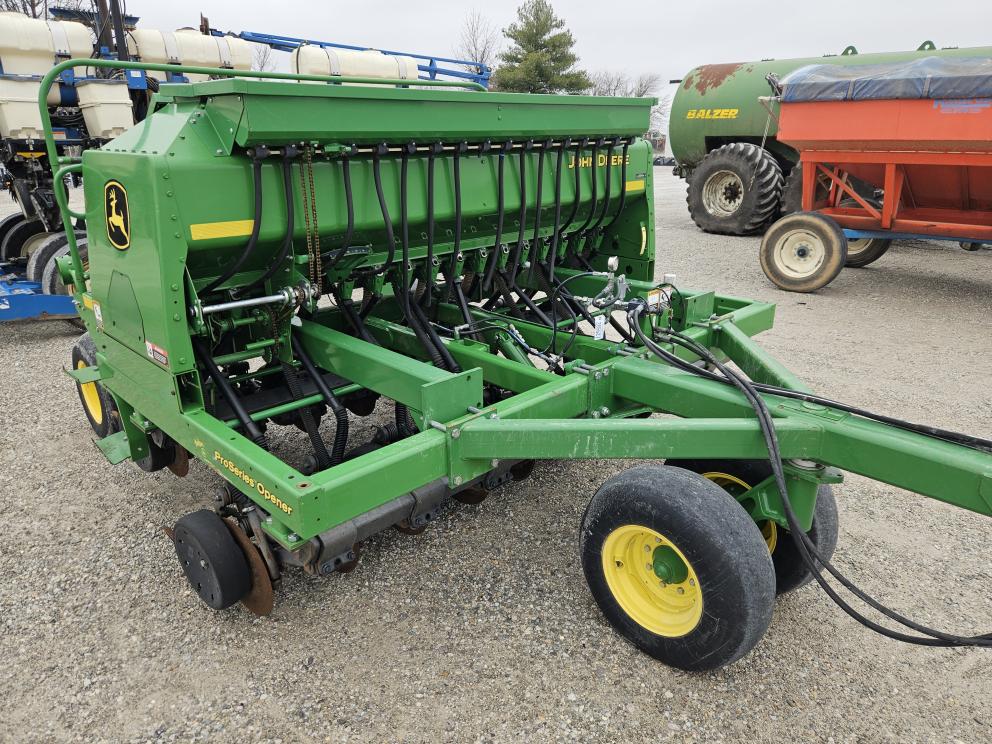 Image for 2018 John Deere 1590