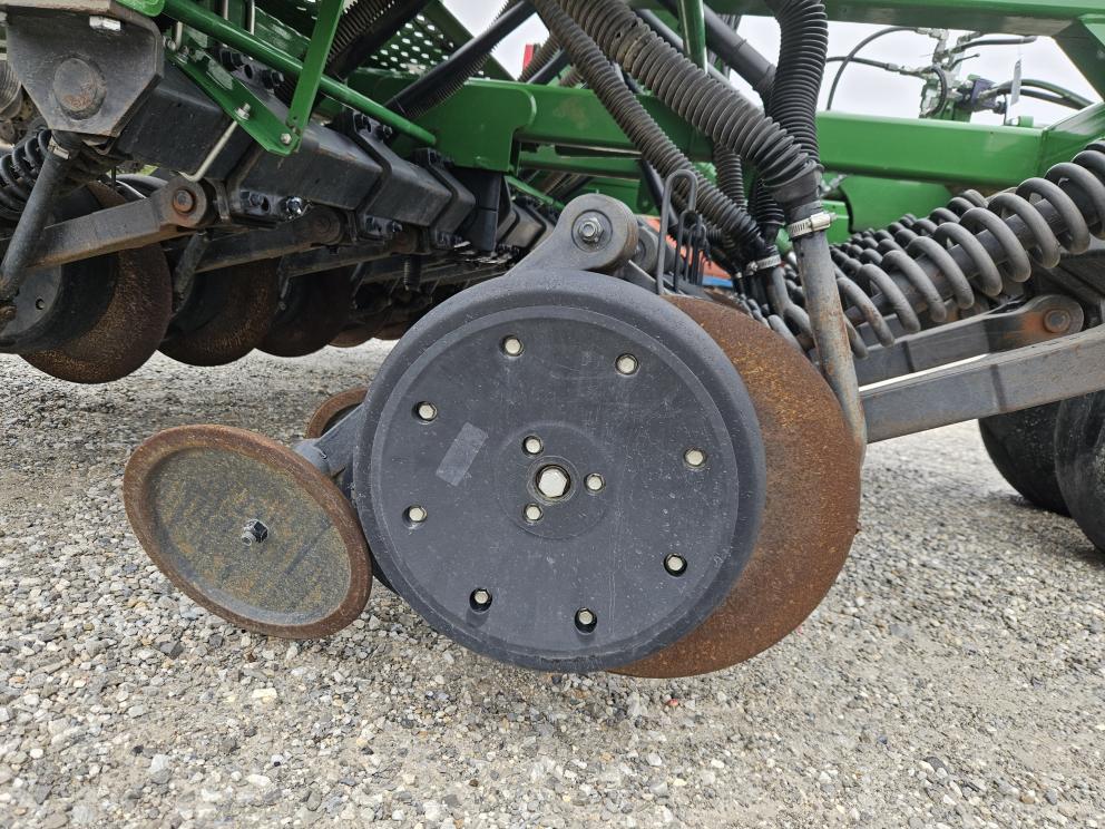 Image for 2018 John Deere 1590