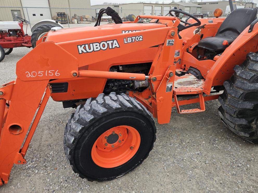 Image for 2005 Kubota MX5000