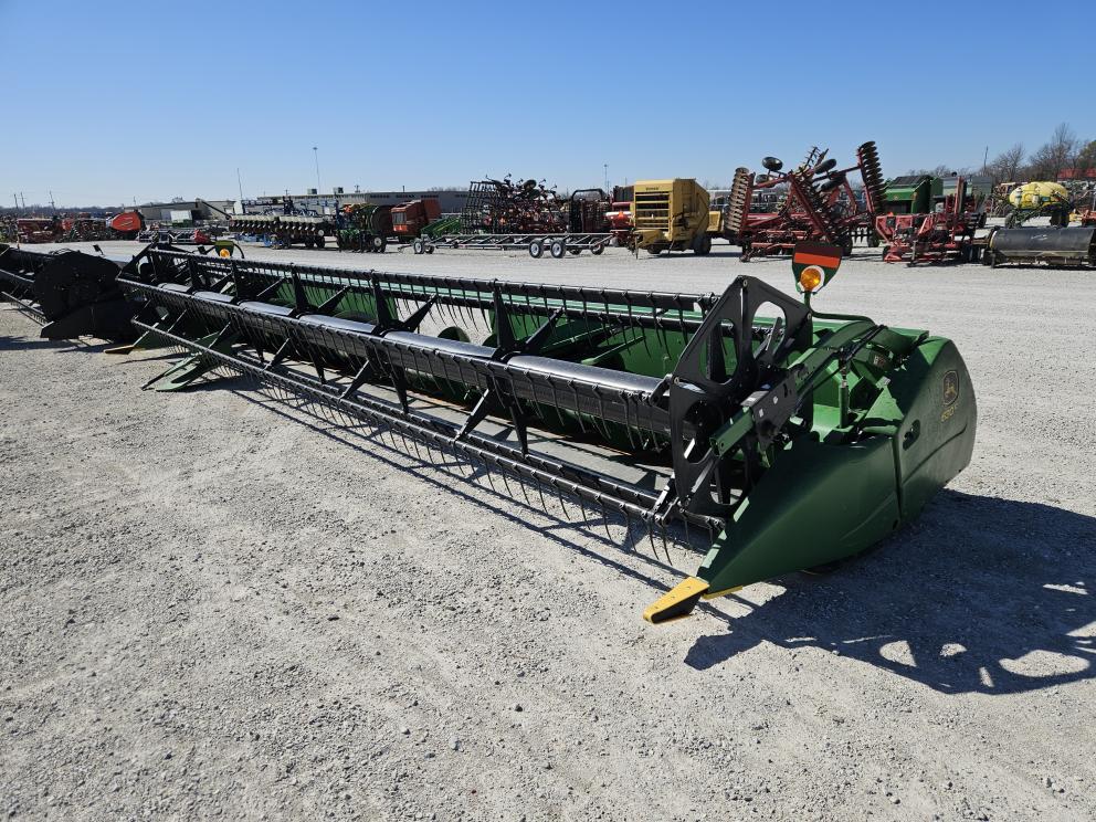 Image for 2013 John Deere 630F