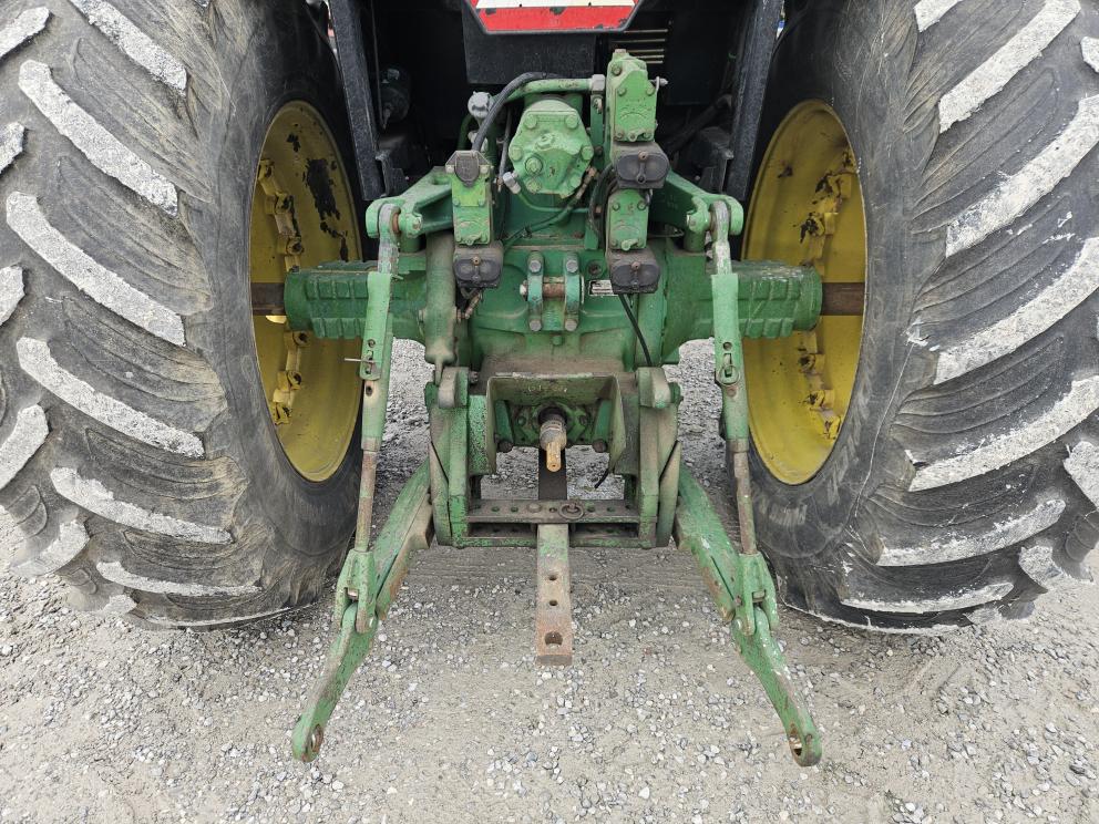 Image for 1988 John Deere 4650