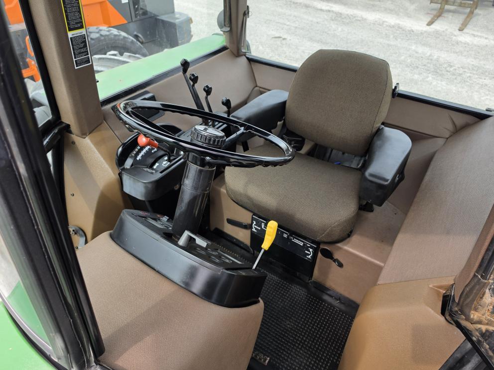 Image for 1988 John Deere 4650