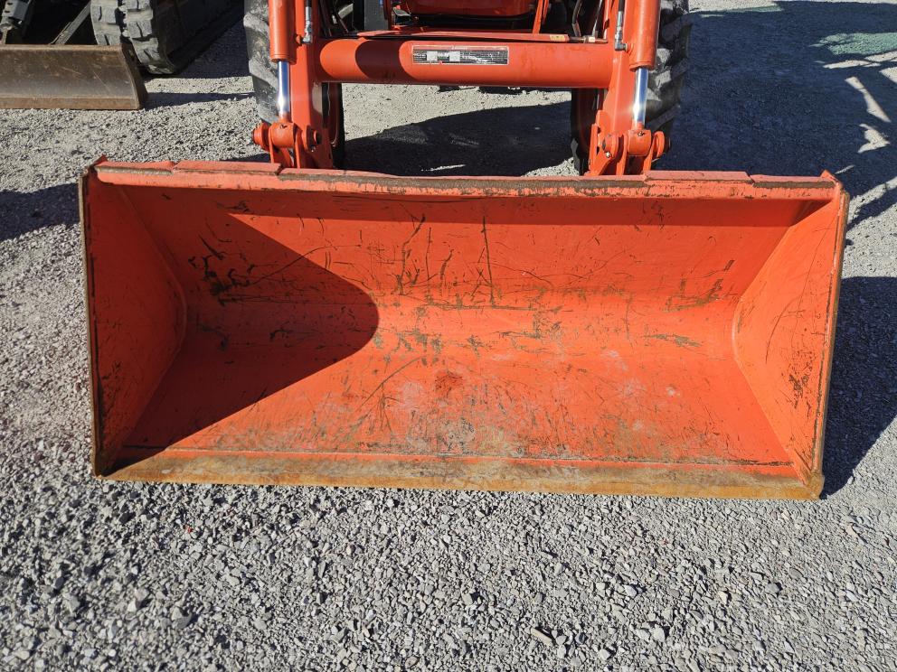 Image for 2019 Kubota M6060