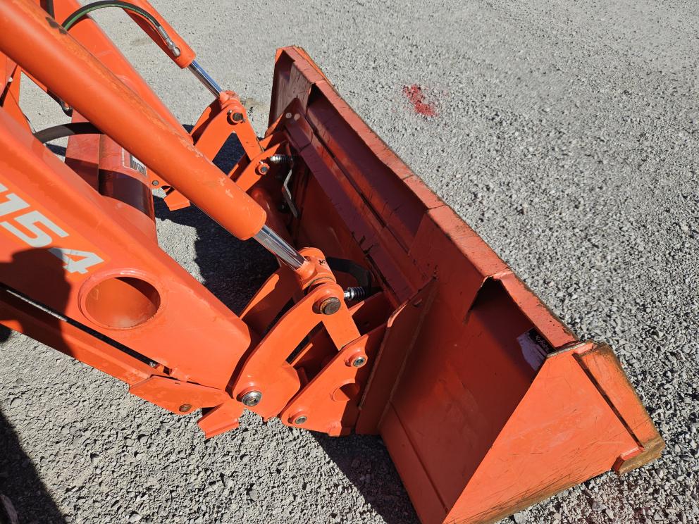Image for 2019 Kubota M6060