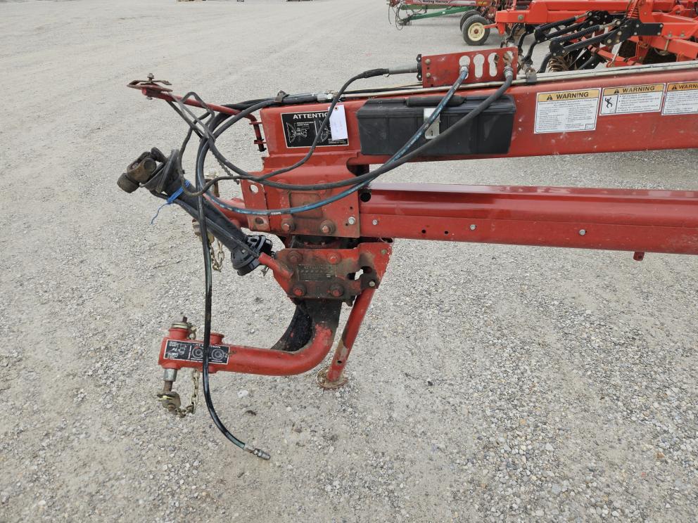 Image for 2014 New Holland H7550