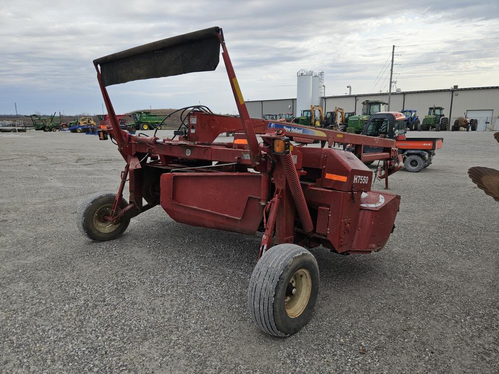 Image for 2014 New Holland H7550