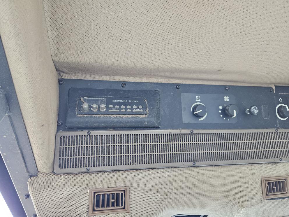 Image for 1996 John Deere 5400