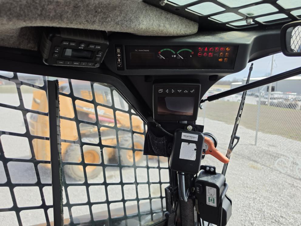 Image for 2018 John Deere 333G