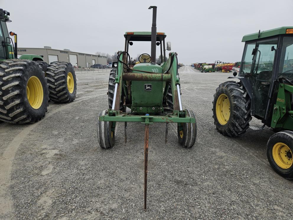 Image for 1977 John Deere 4430