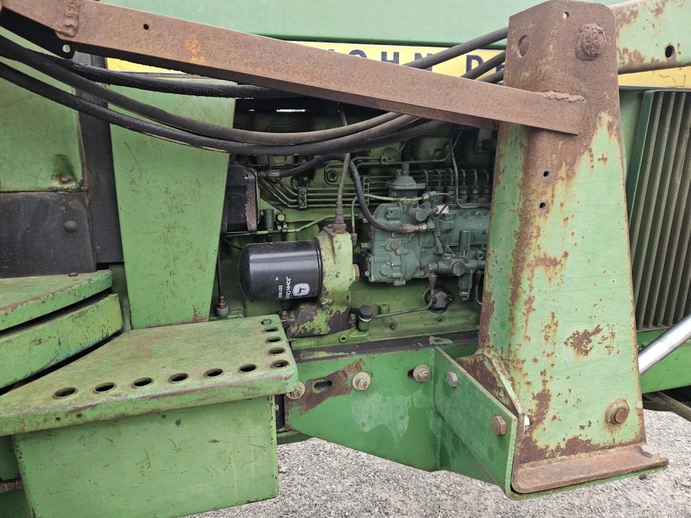 Image for 1977 John Deere 4430