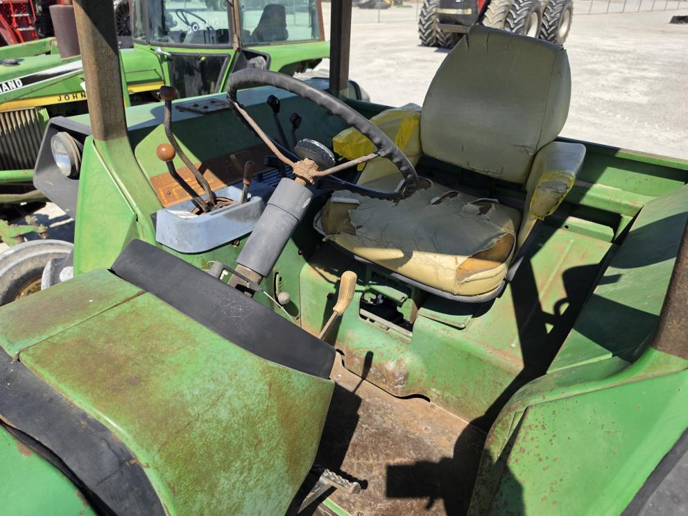 Image for 1977 John Deere 4430