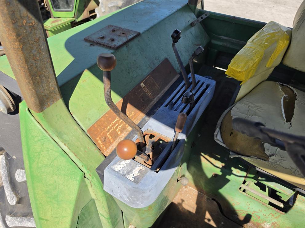 Image for 1977 John Deere 4430