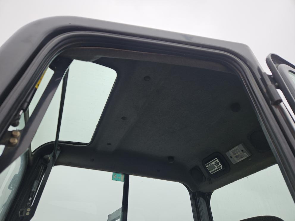 Image for 2013 Bobcat E50