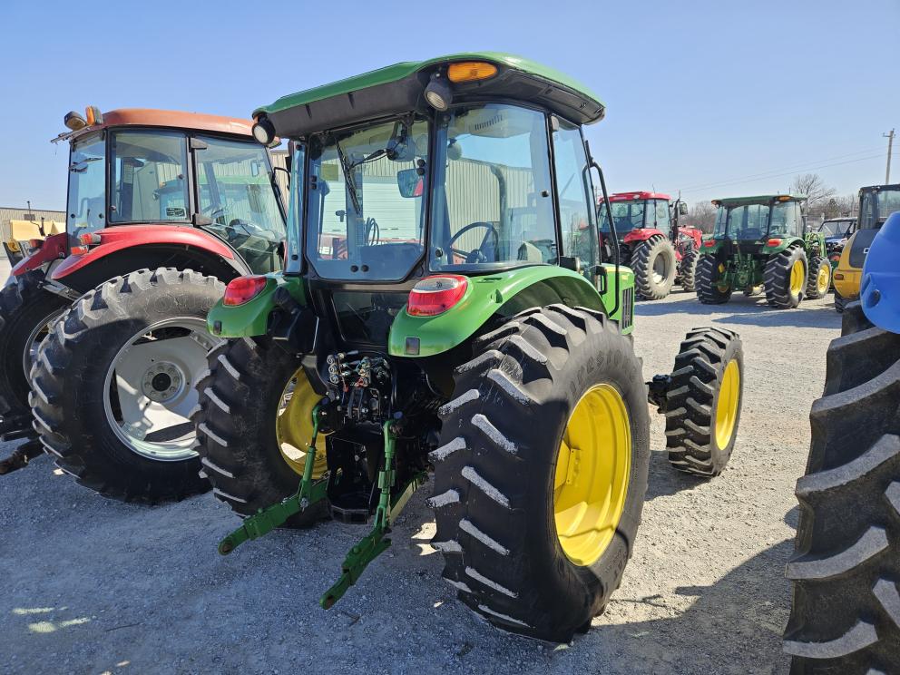 Image for 2007 John Deere 5603