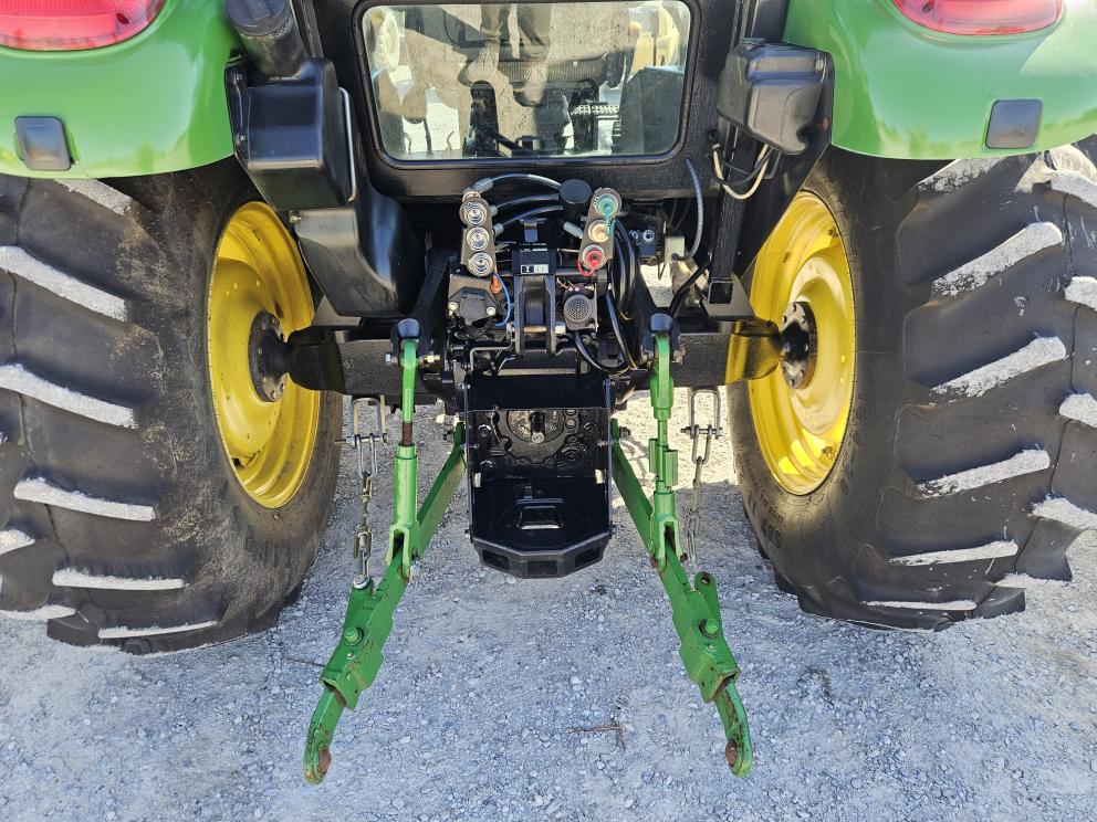Image for 2007 John Deere 5603