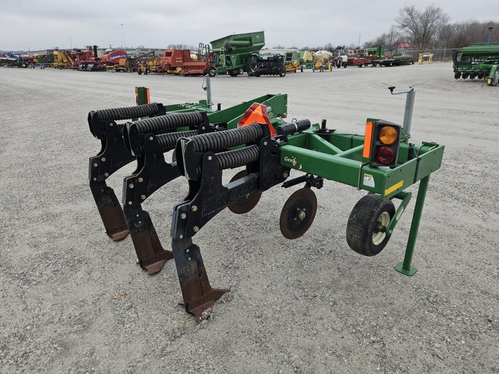 Image for 2010 Great Plains 1300