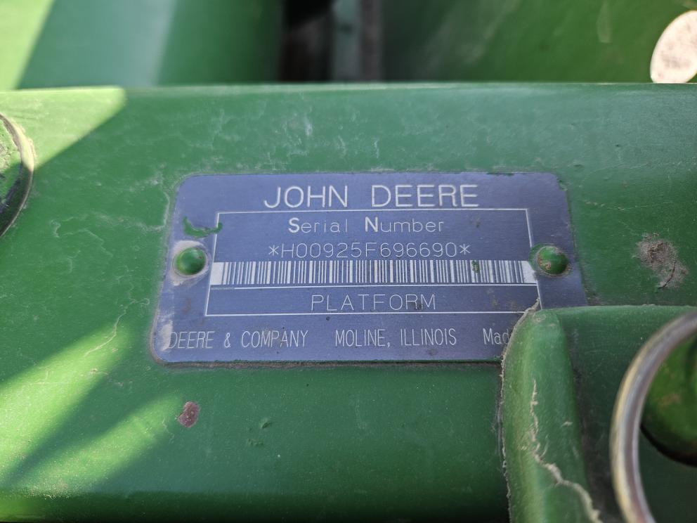 Image for 2002 John Deere 925F