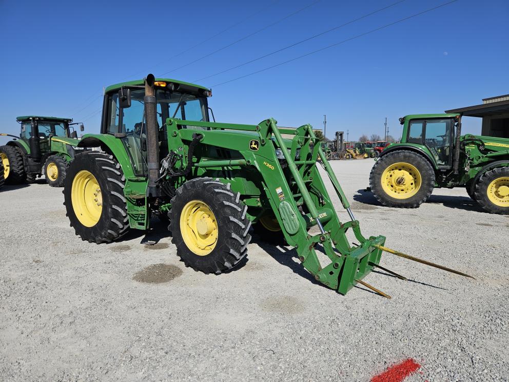Image for 2014 John Deere 6140M