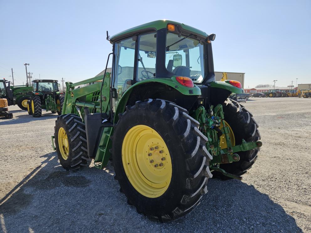 Image for 2014 John Deere 6140M