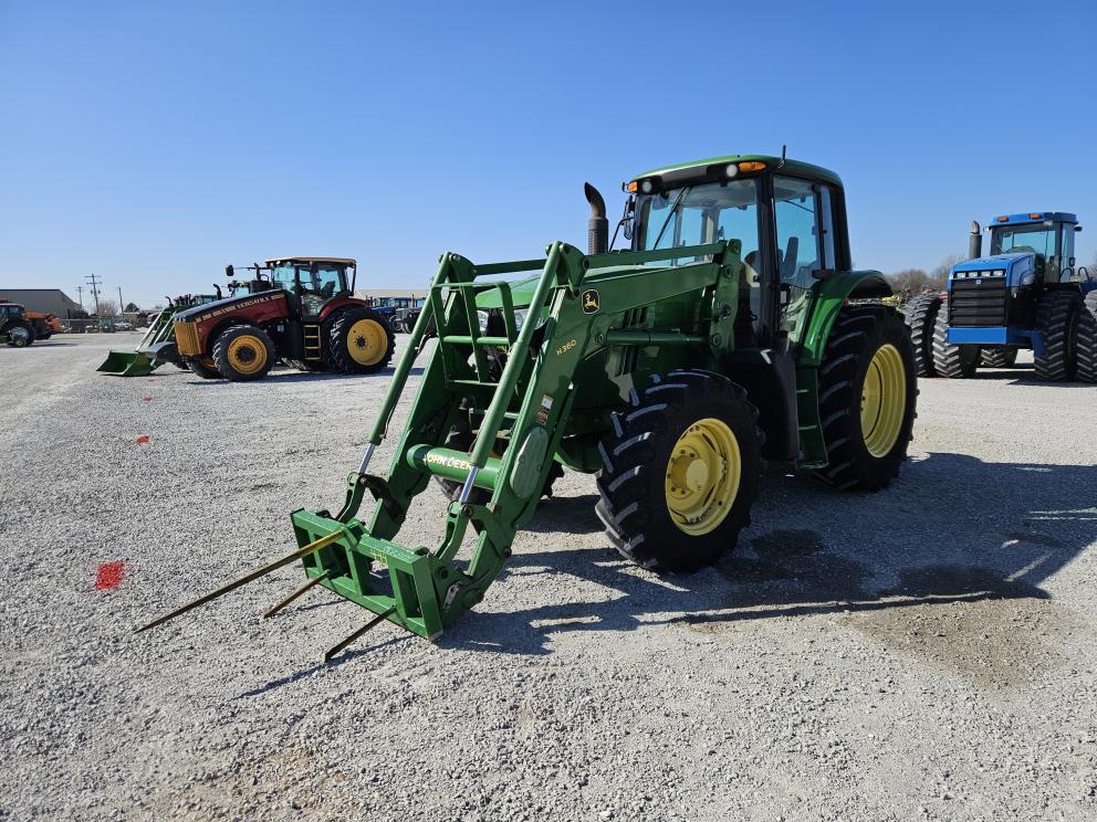 Image for 2014 John Deere 6140M